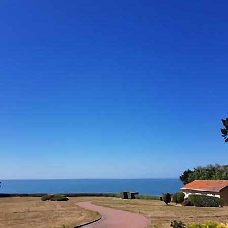 Appartement En Rdc Avec Terrasse Face A La Mer Pornic Exterior foto