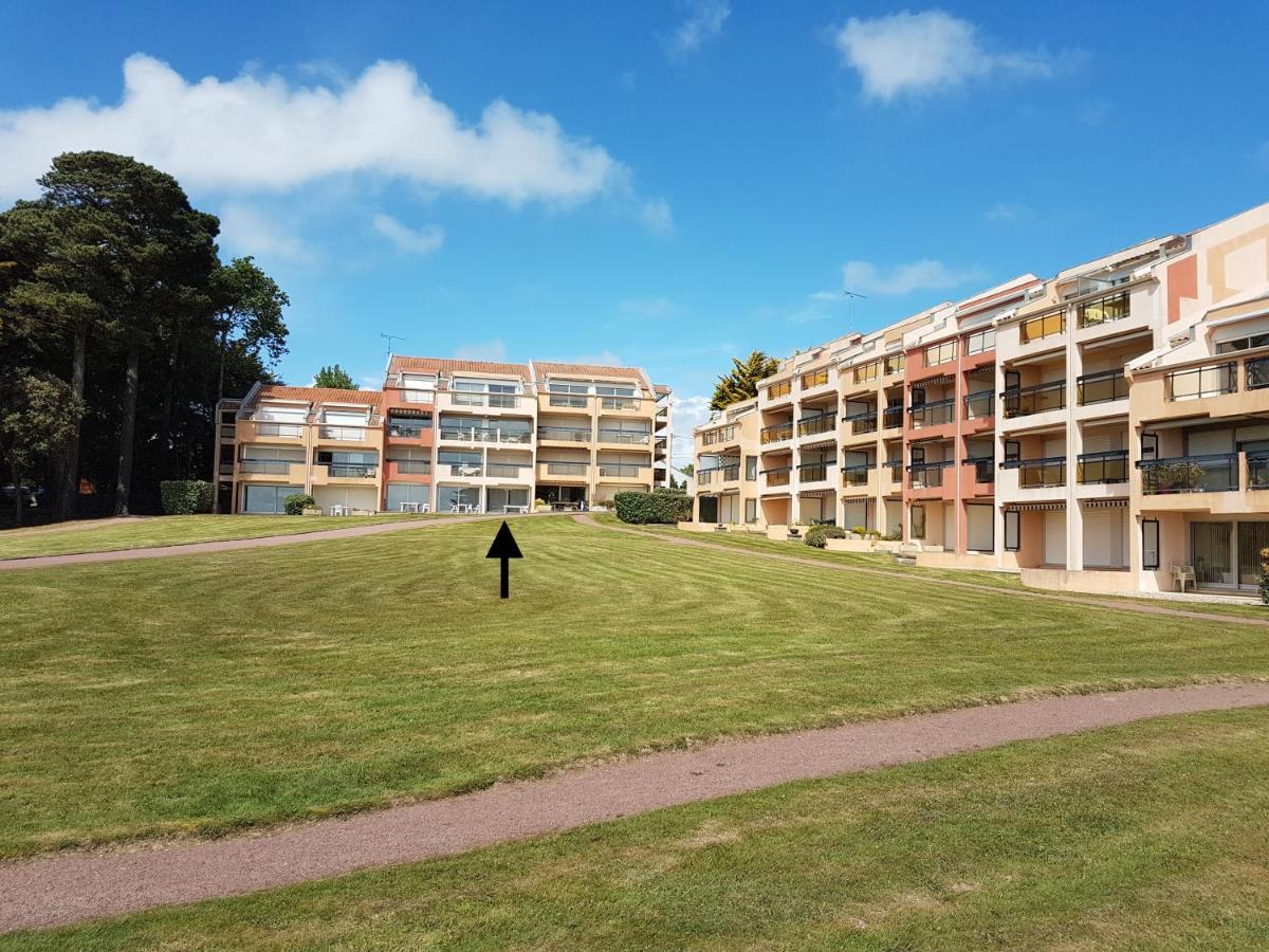 Appartement En Rdc Avec Terrasse Face A La Mer Pornic Exterior foto