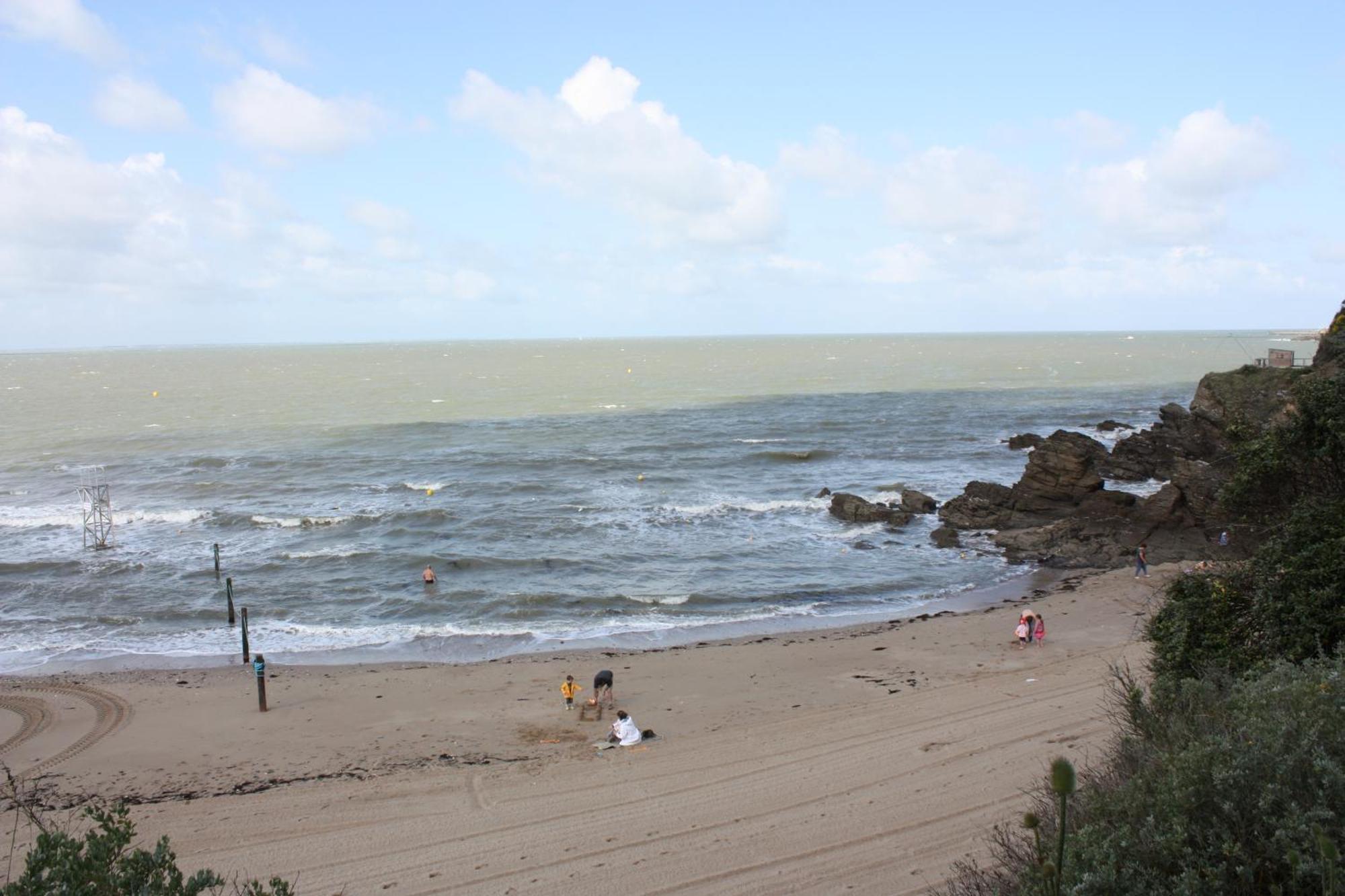 Appartement En Rdc Avec Terrasse Face A La Mer Pornic Exterior foto